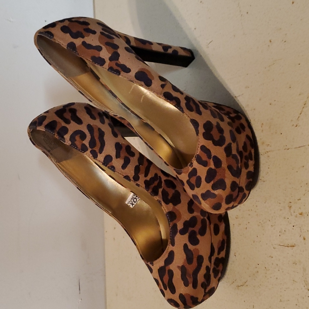 Mossimo woman's pumps